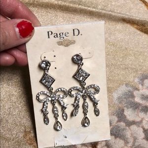 Page D white rhinestone chandelier bow earrings